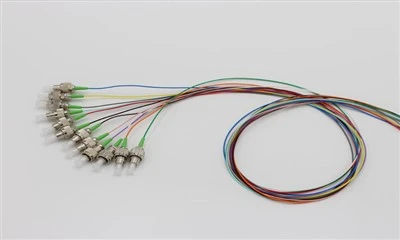 Fiberoptisk Pigtail FC APC 12 FARGER