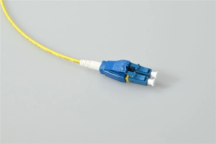 High-Density LC Uniboot UPC 2-Core Fiber Optic Patch Cord SM 9/125 factory