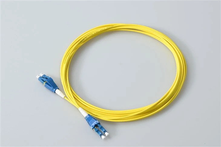 Fiberoptisk patchledning Lc Uniboot UPC 2Core SM 9/125